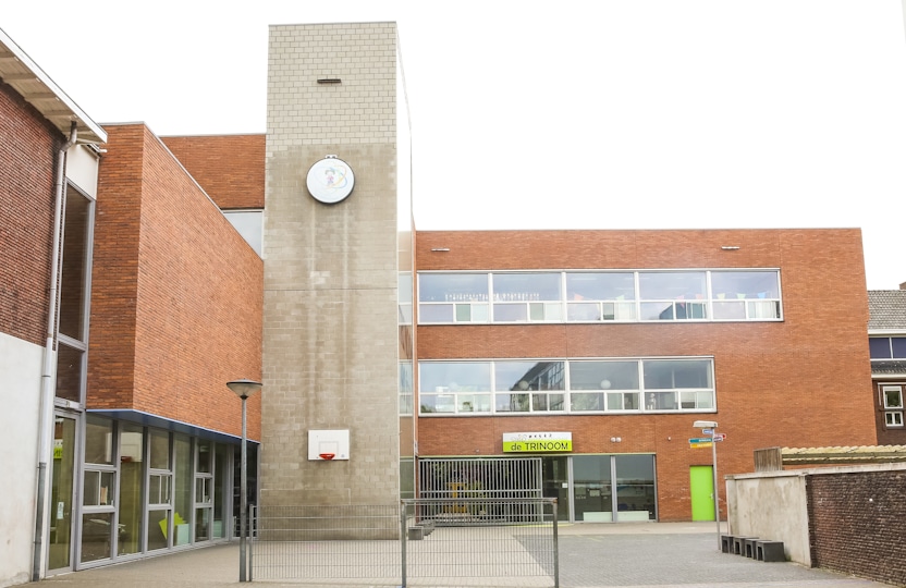 schoolgebouw SALTO-school De Trinoom